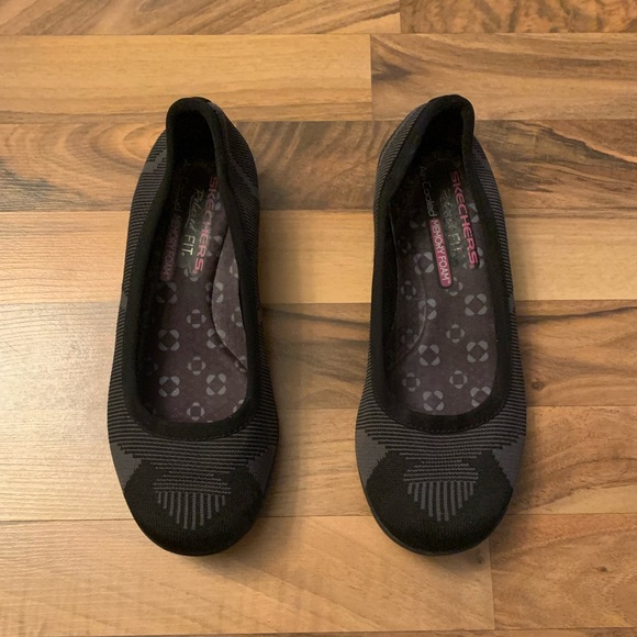 LIKE NEW SKECHERS CLEO WHAM BLACK/CHARCOAL - Picture 2 of 7